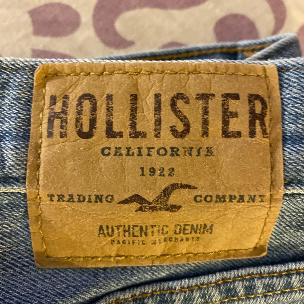 Hollister distressed jeans